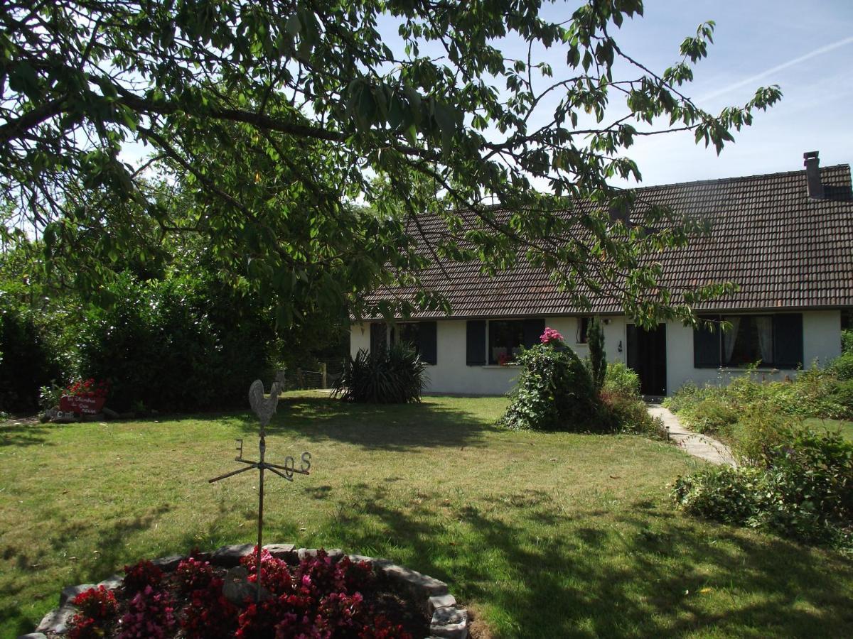 Chambres Du Gres Rouge De Beauval Exteriör bild